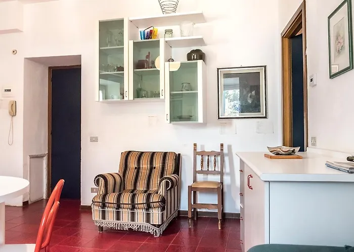 S035 - Sirolo, In Piazza, Vista Mare * Sirolo