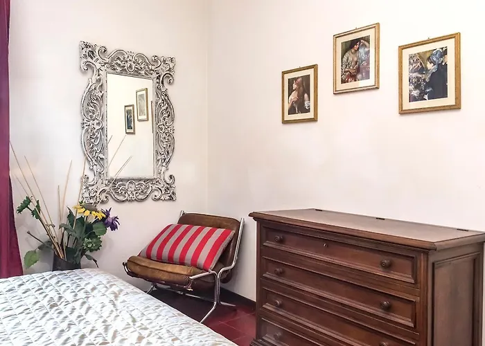 S035 - Sirolo, In Piazza, Vista Mare * Sirolo